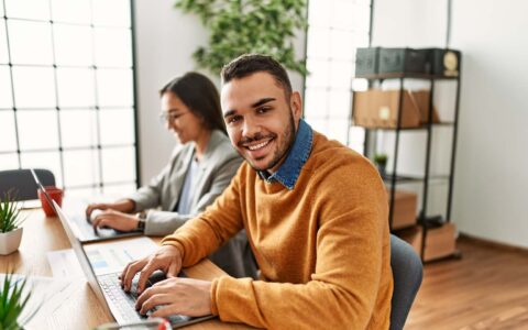 Ingeniería en Administración de Empresas AIEP.