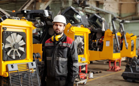 Técnico en Mantenimiento Electromecánico en Maquinaria Pesada AIEP.