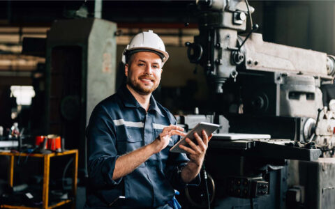 Técnico en Mantenimiento Industrial AIEP.