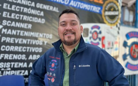 José Domingo Tapia, Ingeniero en Mecánica Automotriz y Autotrónica AIEP.