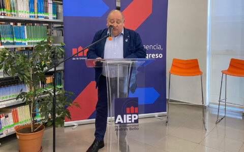 Herman Jammet director AIEP Talca seminario sostenibilidad AIEP Talca CChC